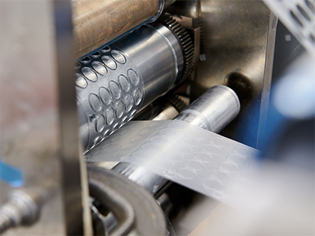 Rotary Die Cutting Machinery (Slicing Tape, Films, Fabrics)